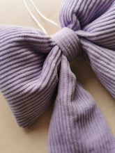 Indlæs billede til gallerivisning Sløjfe - lilla fløjl
