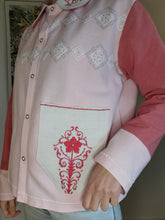 Indlæs billede til gallerivisning Patchwork skjorte - rosa nuancer - str L/XL
