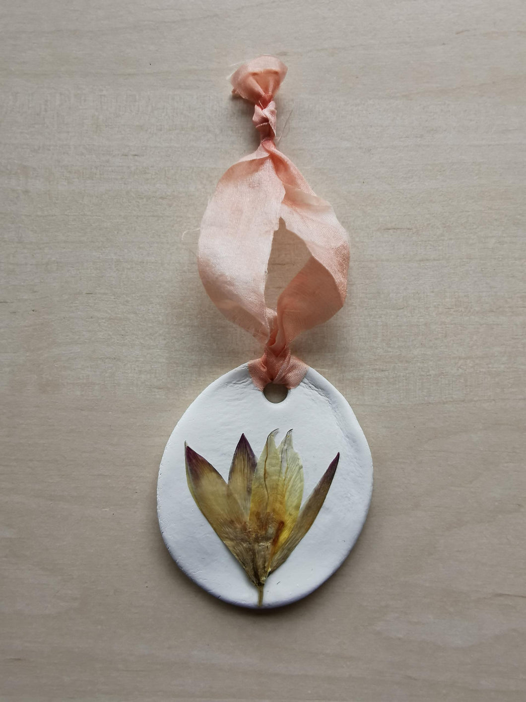 Påskeæg - presset blomst #9