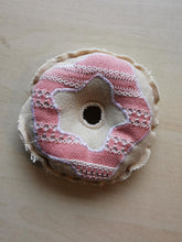 Indlæs billede til gallerivisning Donut #1 - Lyserød glasur
