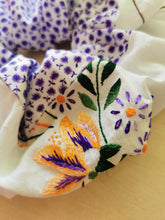 Indlæs billede til gallerivisning Kæmpe Patchwork scrunchie - orange og lilla
