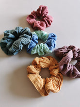 Indlæs billede til gallerivisning Scrunchie, karry musselin

