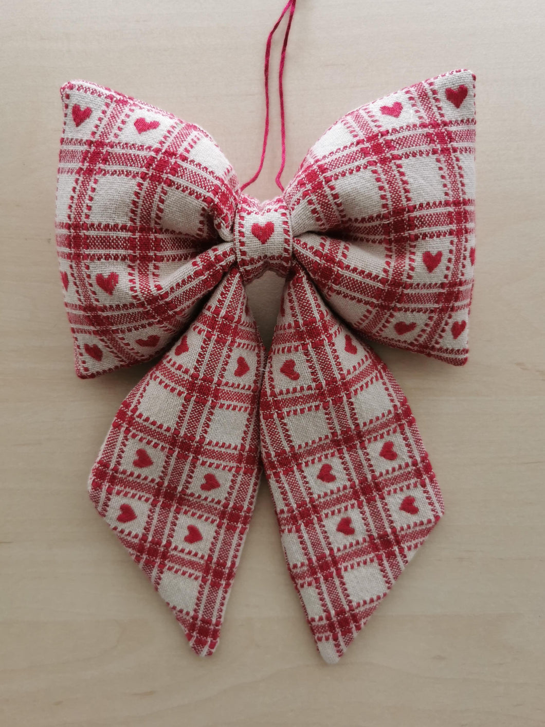 Sløjfe - rød/hvid vævet med hjerter