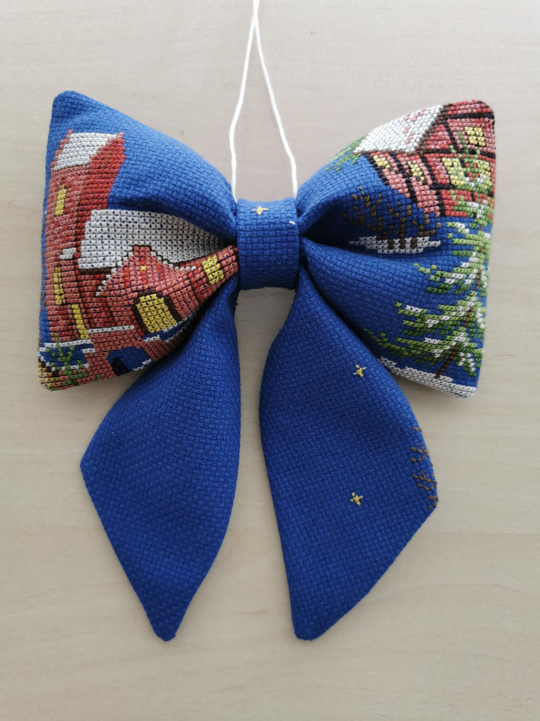 Sløjfe - blå med julelandskab og kirke