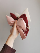 Indlæs billede til gallerivisning Sløjfe - julerødt velour
