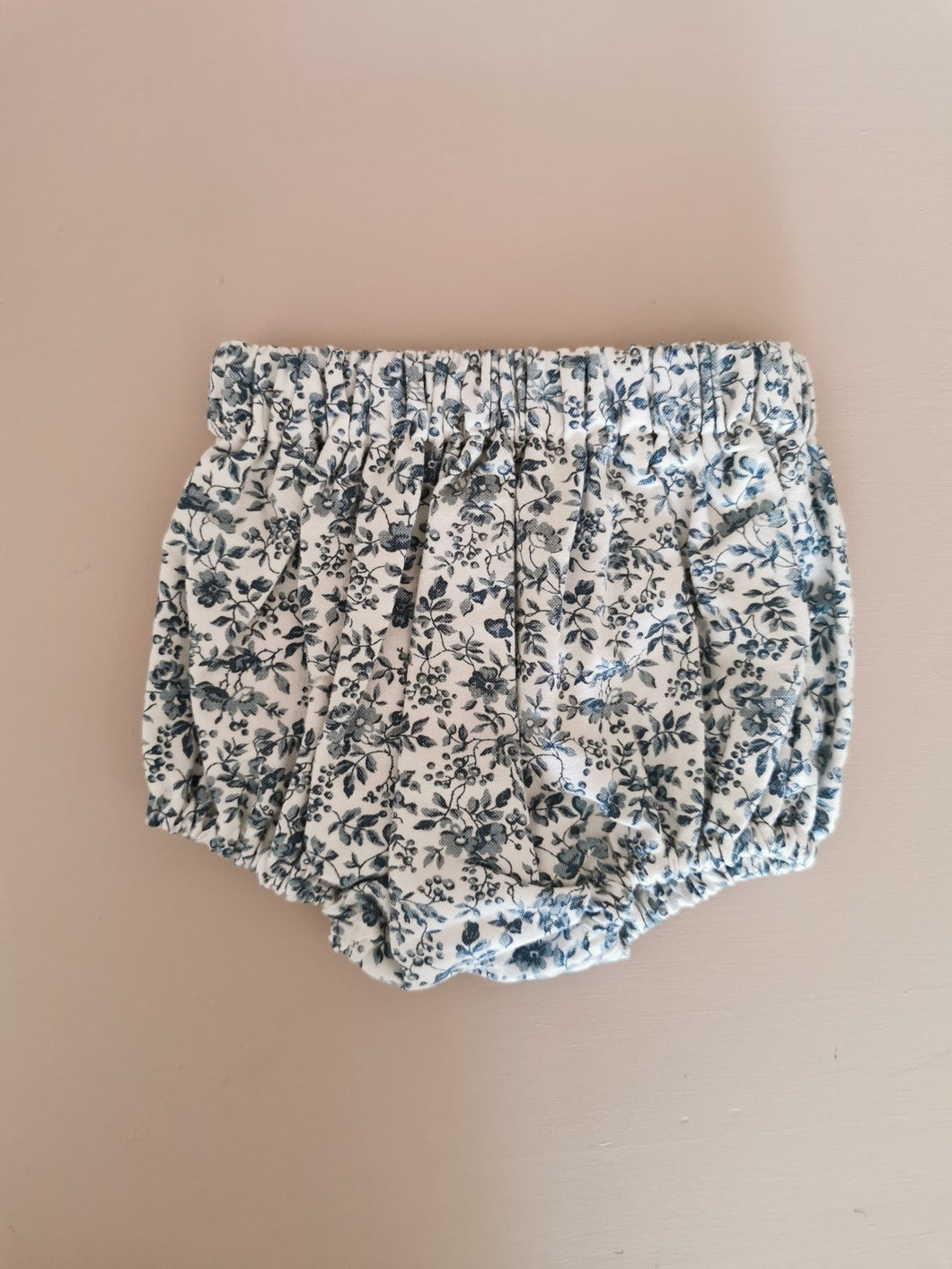 Bloomers, hvide med blå blomster, str. 80