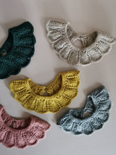 Indlæs billede til gallerivisning Pyntekrave, merinould, mørk grøn
