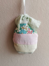 Indlæs billede til gallerivisning Patchwork påskeæg, pastelfarver
