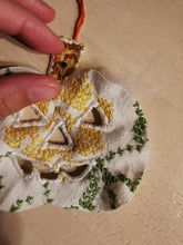 Indlæs billede til gallerivisning Halloweenpynt - mønster og syvejledning
