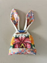 Indlæs billede til gallerivisning Æggevarmer - Mønster og syvejledning
